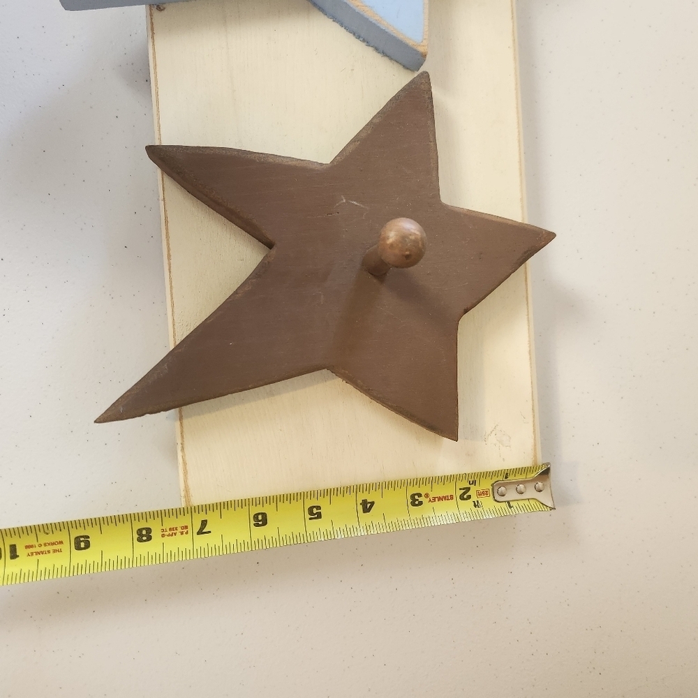 Twelve Timbers Rustic Farmhouse Wall Decor Kids Room Hanging Hooks Stars Blue - Picture 9 of 9